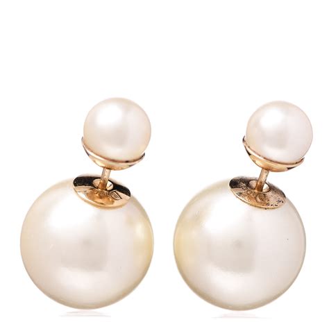 christian dior earring pearl|christian mise en Dior earrings.